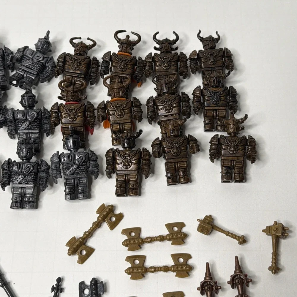 Mega Bloks Dragons Krystal Wars Knights 26 Minifigures /Weapons Accessories Lot